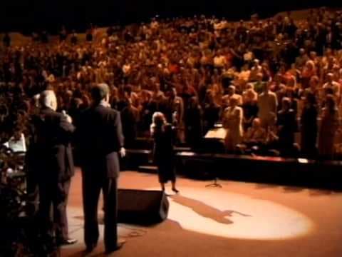 THE EYES OF TAMMY FAYE - Trailer