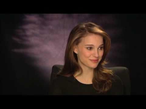 BLACK SWAN Featurette: Natalie Portman