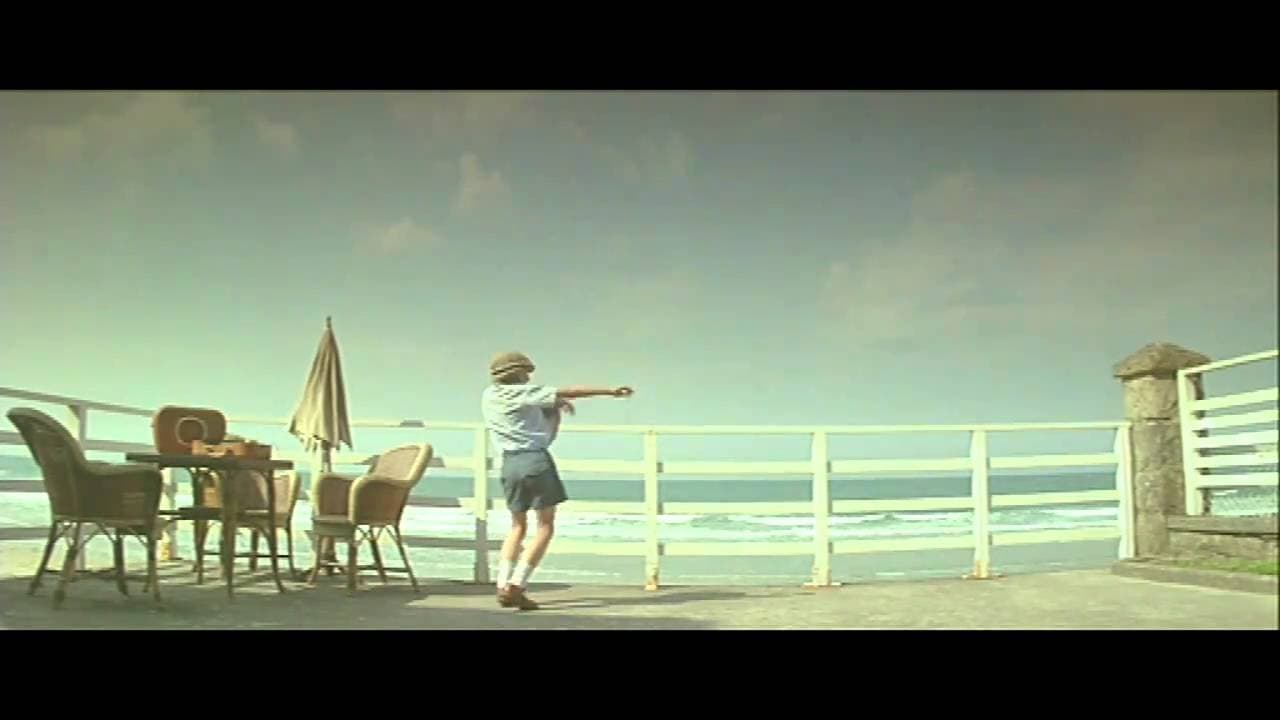 The Hairdresser's Husband; Le mari de la coiffeuse Trailer HD