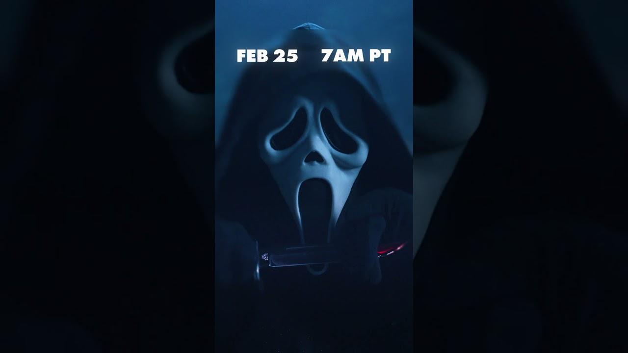 Tomorrow at 7AM PT, 700 of you get a Scream 7 shirt. 100 free shirts per hour.