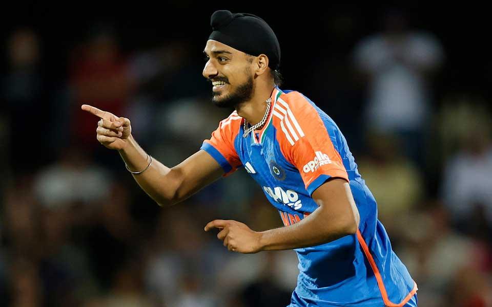 Arshdeep Singh Shines Bright: A Bowling Sensation!