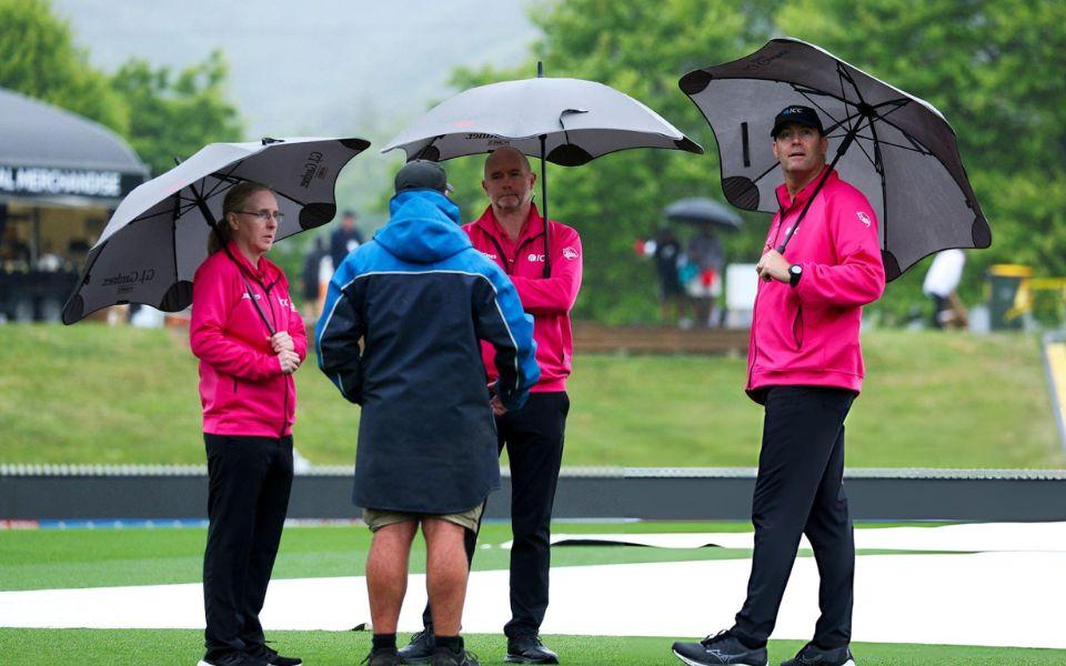 Rain Disaster: Kiwis Lead 2-1, Fans Drenched in Disappointment