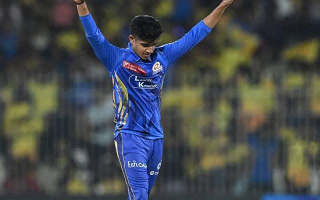 IPL 2026: MI's Released Stars Ignite CSK vs RCB Showdown