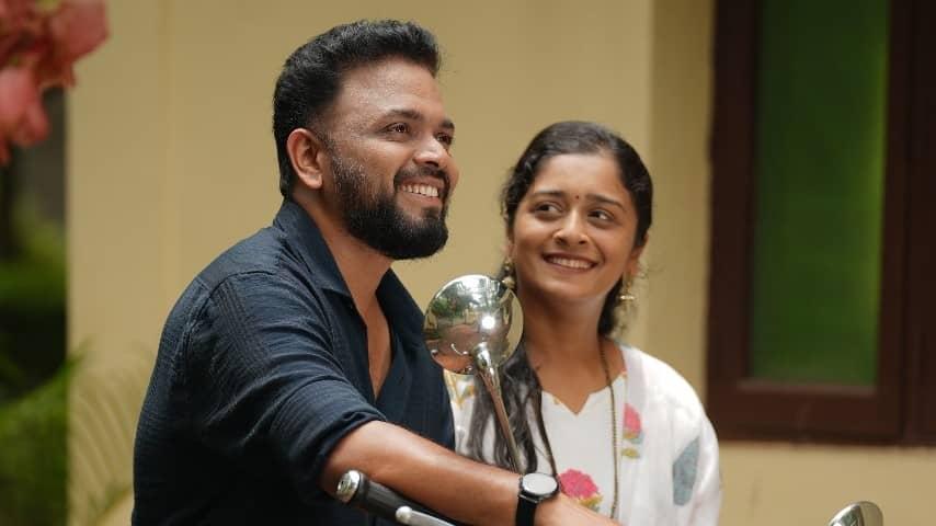 Maxxine Dupri Shocks the World, Claims Women's IC Title!