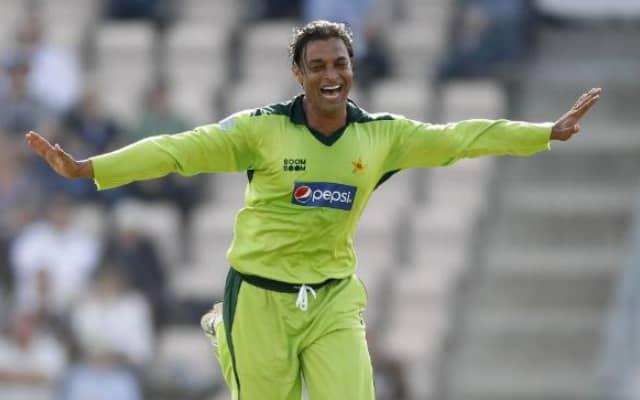 BPL 2026: Shoaib Akhtar Joins Dhaka Capitals, Electrifying Style!