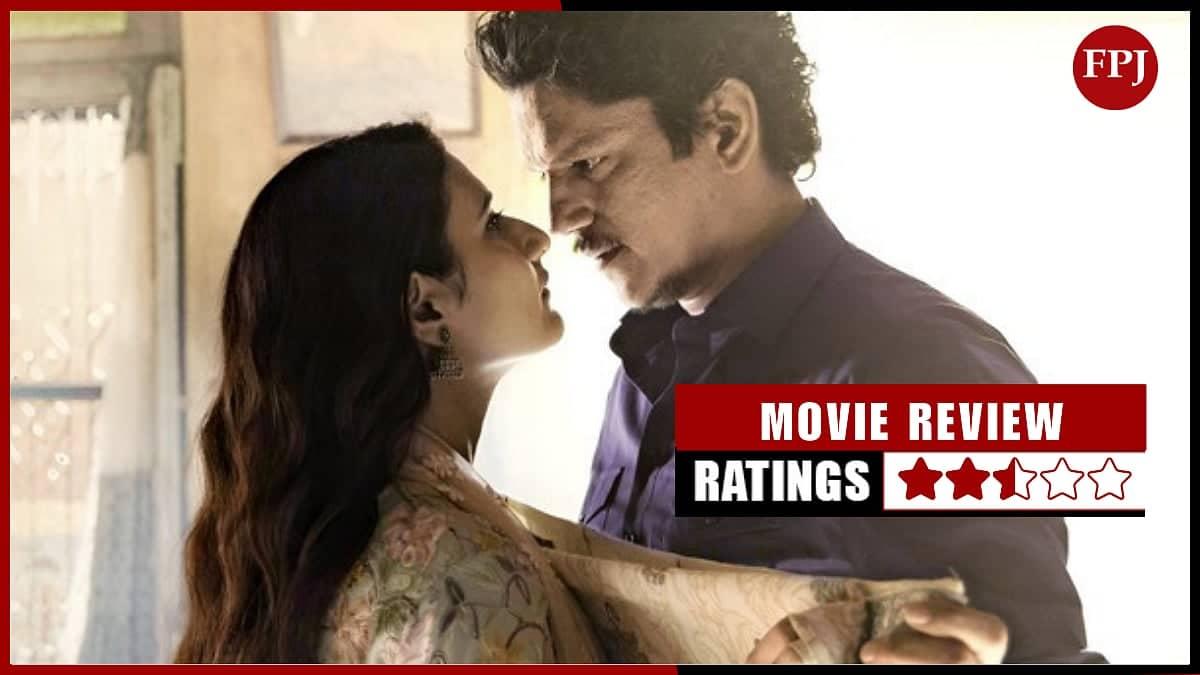 Gustaakh Ishq Review: Naseer, Vijay, Fatima Serve Up Drama
