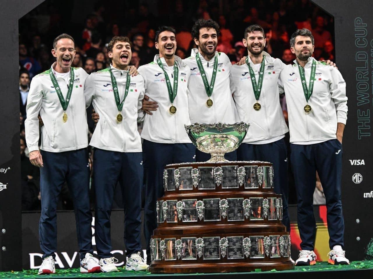 Davis Cup ka maza kahan gaya? Naruto ka kehna hai!