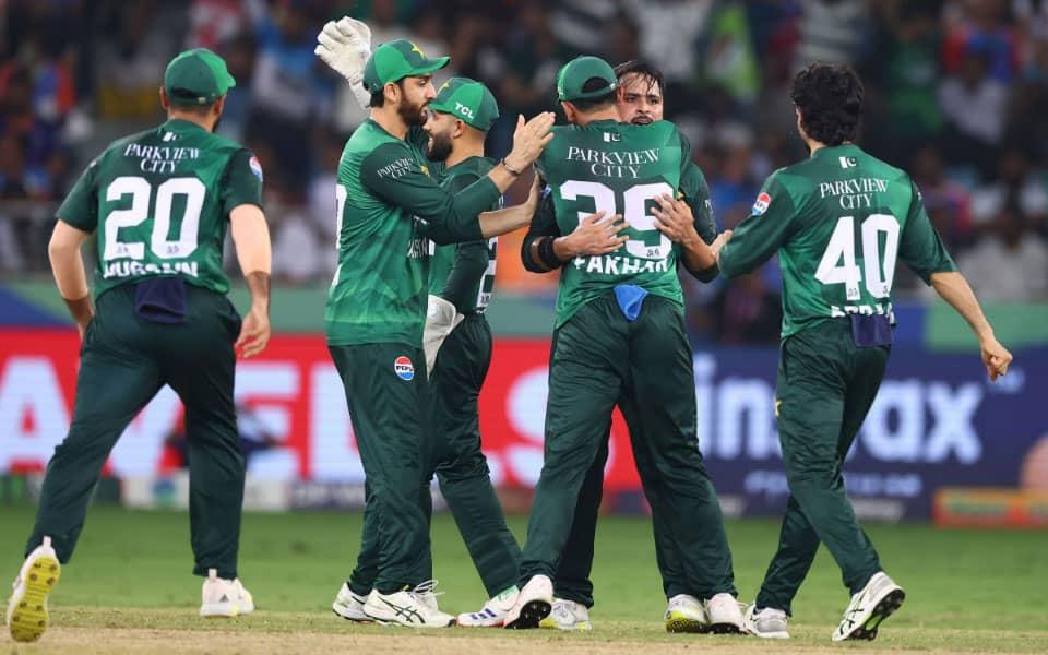 Pakistan cricket stars skip BPL for national glory showdown