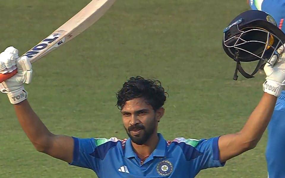 Kya Ruturaj ko team mein chance dena chahiye? Desh dekh raha hai!