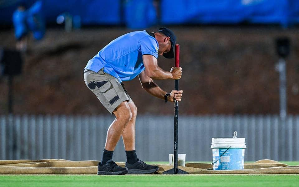 WBBL 2025: Rogue ball causes pitch chaos, Strikers-Hurricanes