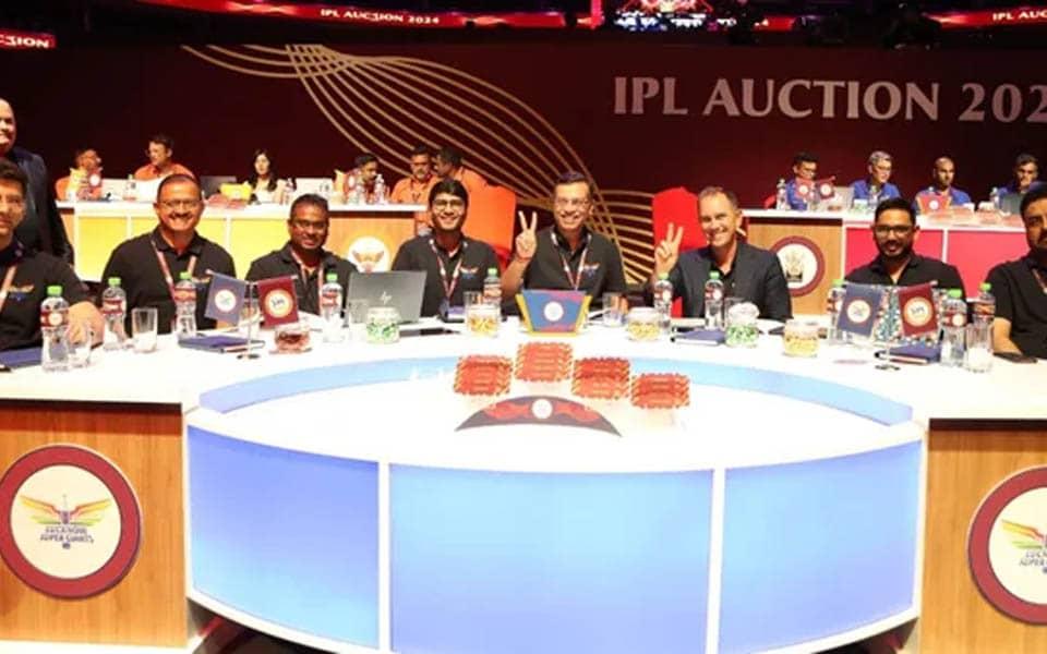 Naruto kehta hai: IPL Auction ka faisla kis ka hai bhai!