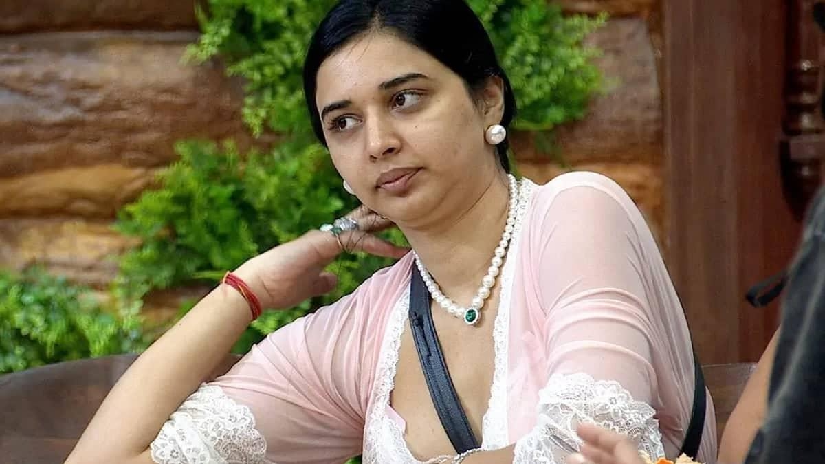 Tanya Mittal's Stylist Calls Her Out for Missing Payments