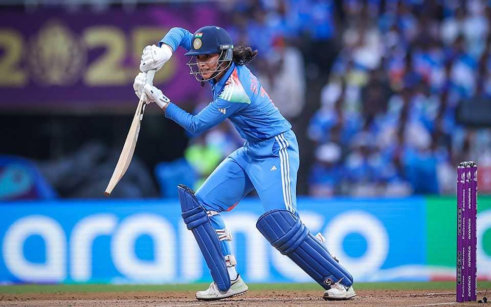 Smriti Mandhana puts cricket first, wedding on hold, g