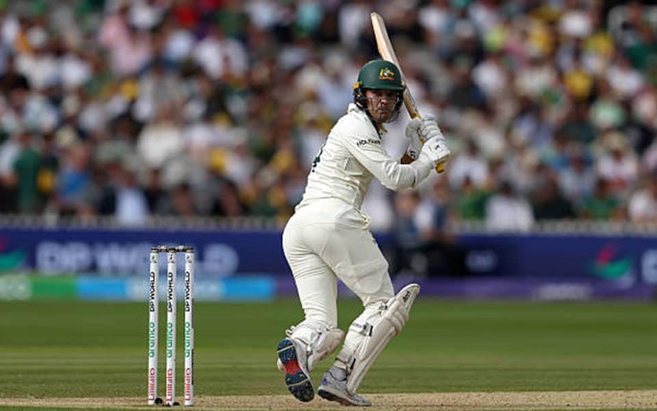 Carey ne England ki Noosa outing ko defend kiya, media drama