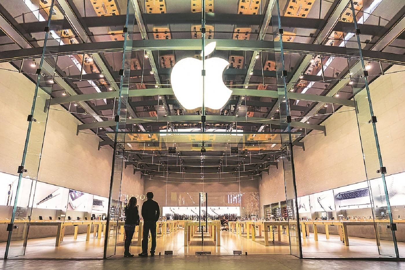Apple Glasses set to launch in 2026: AI, cameras, health tech