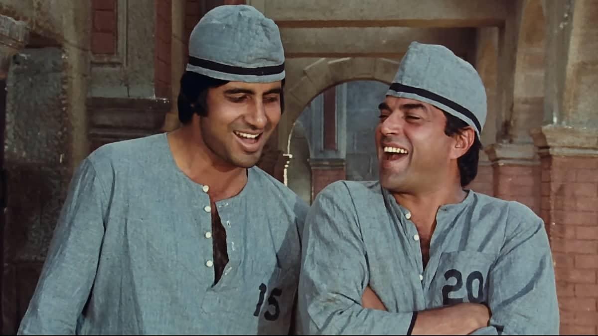 Sholay 50th 4K: Fans Relive Epic Cinema Magic, No Nonsense