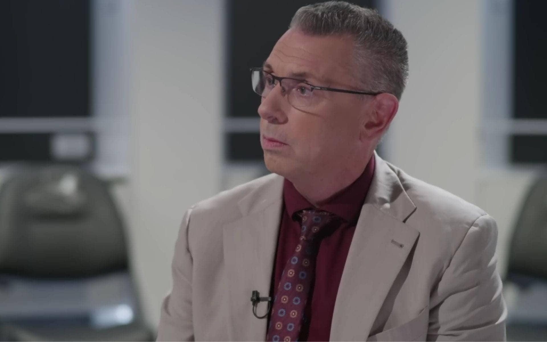 Michael Cole's magical mix-up at SmackDown's grand finale