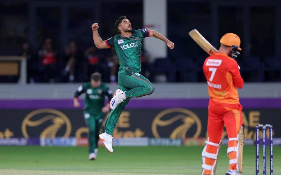 Vipers lapet gaye Giants: Curran-Holden ki dhamaka