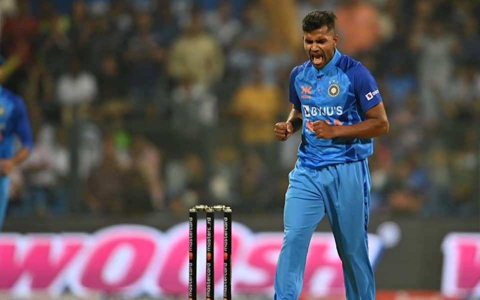 Shivam Mavi: The Bowling Machine Ready to Dominate IPL 2026