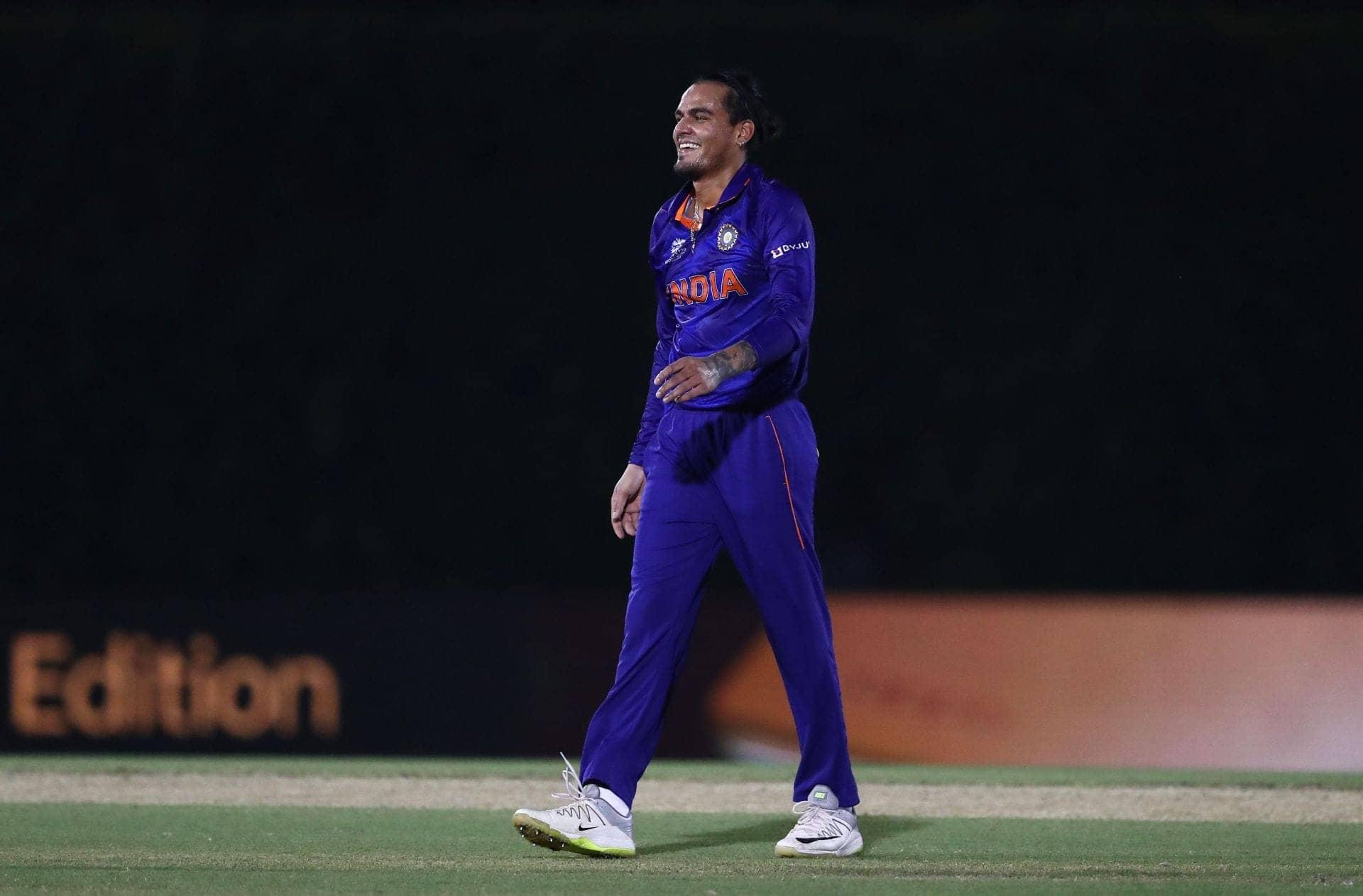 RR's Bold IPL 2026 Auction Targets: Chahar, Bishnoi, and More!