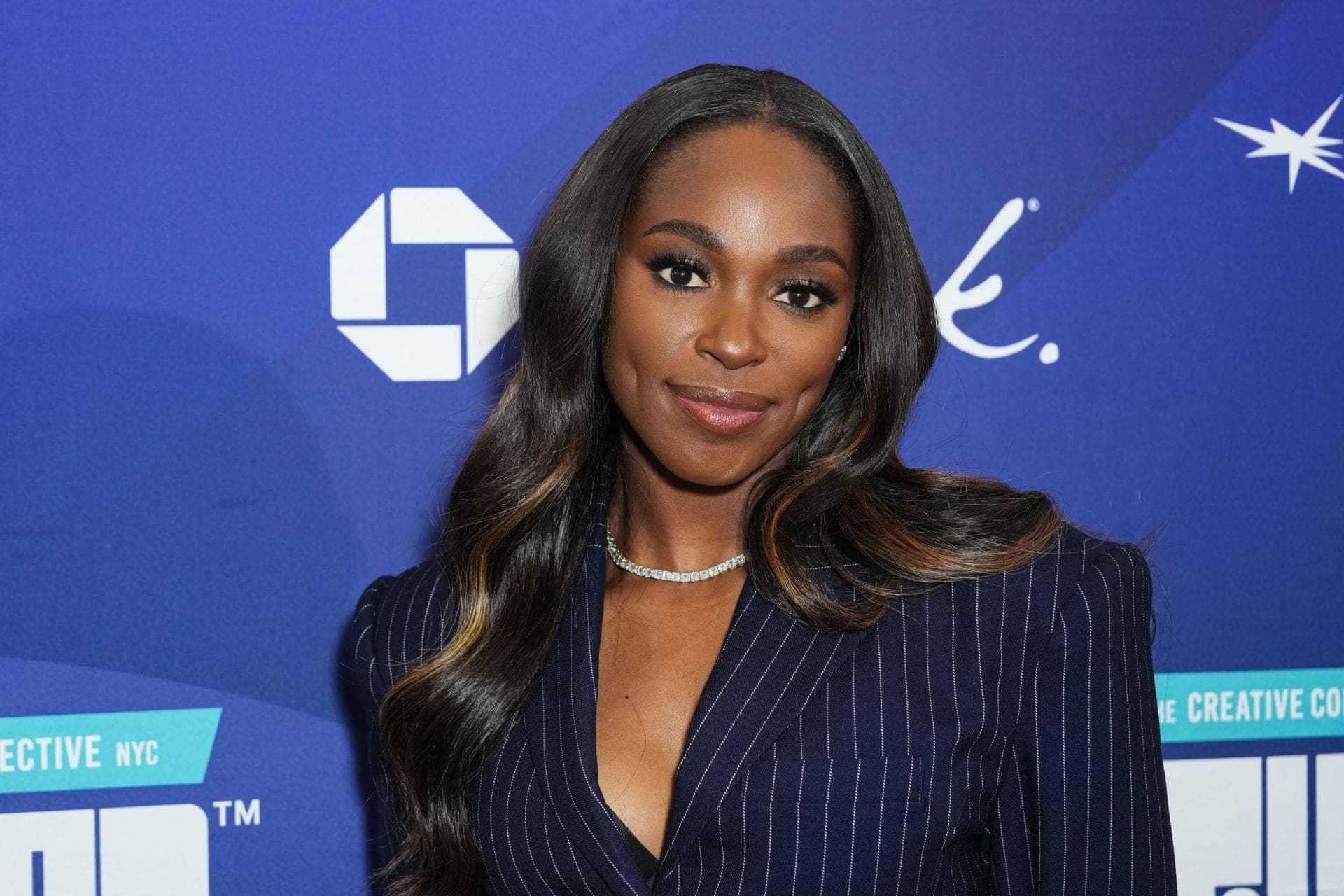 Sloane Stephens ka beach vacation: Yellow suit aur shayari!