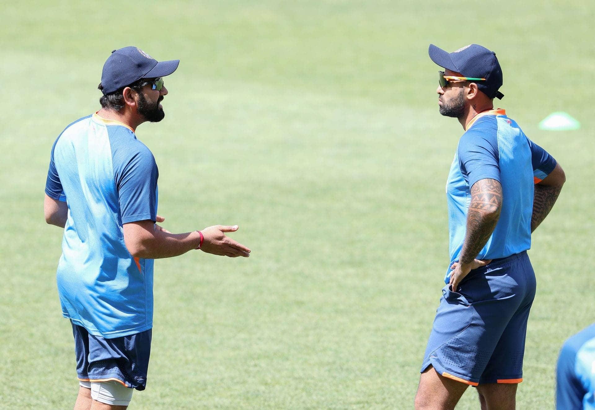 Mumbai's VHT 2025-26 Squad: Missing Stars, Major Drama!