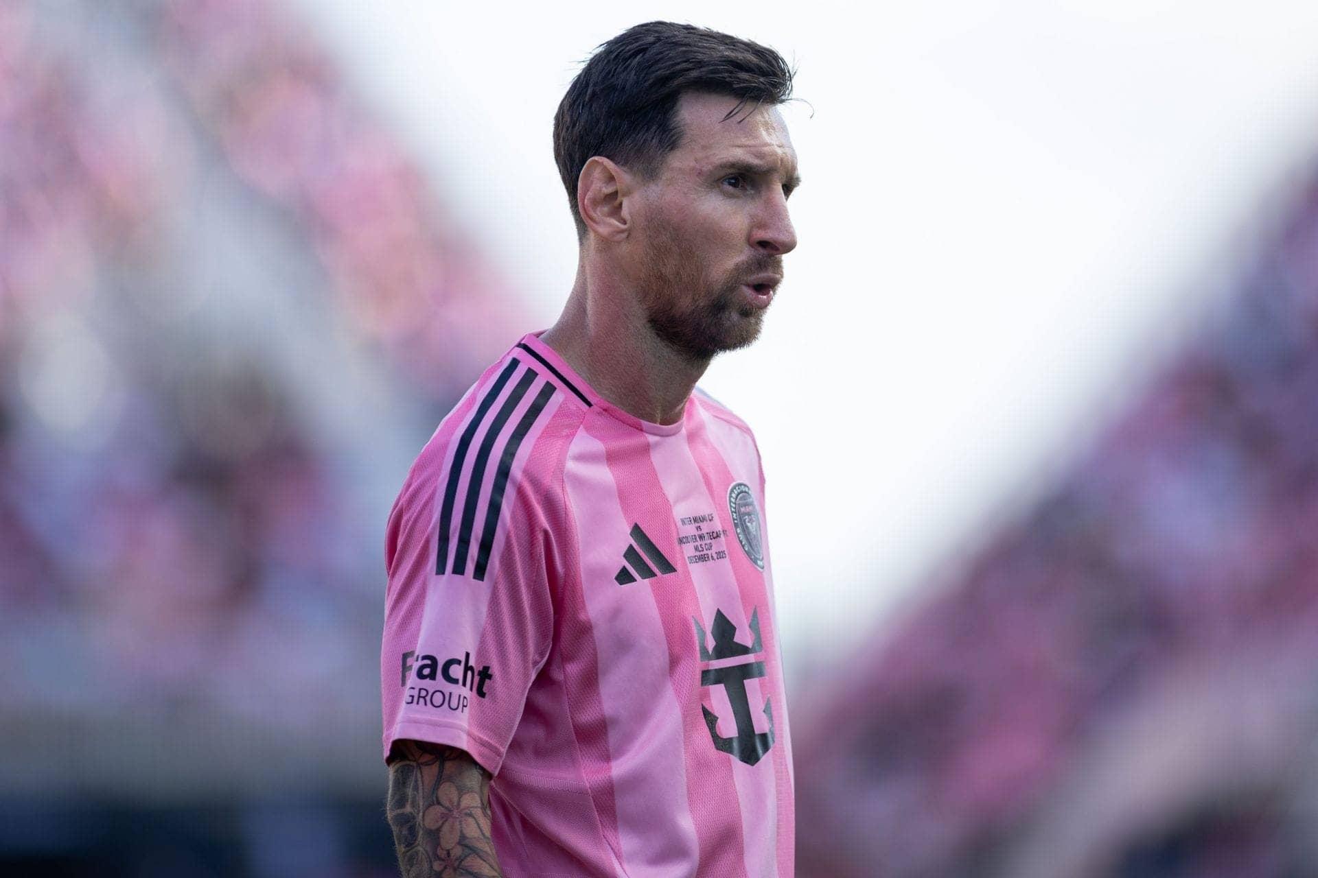 Inter Miami Targets Marcos Rojo for 2026 MLS Glory, Folks!