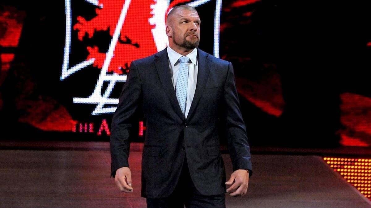 WWE SmackDown: Time to Break Up Giulia and Kiana Now!