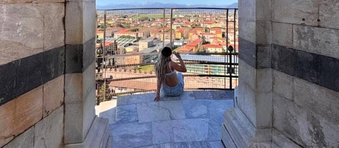 Fans Go Crazy as WWE Superstar Dominik Mysterio is Out!