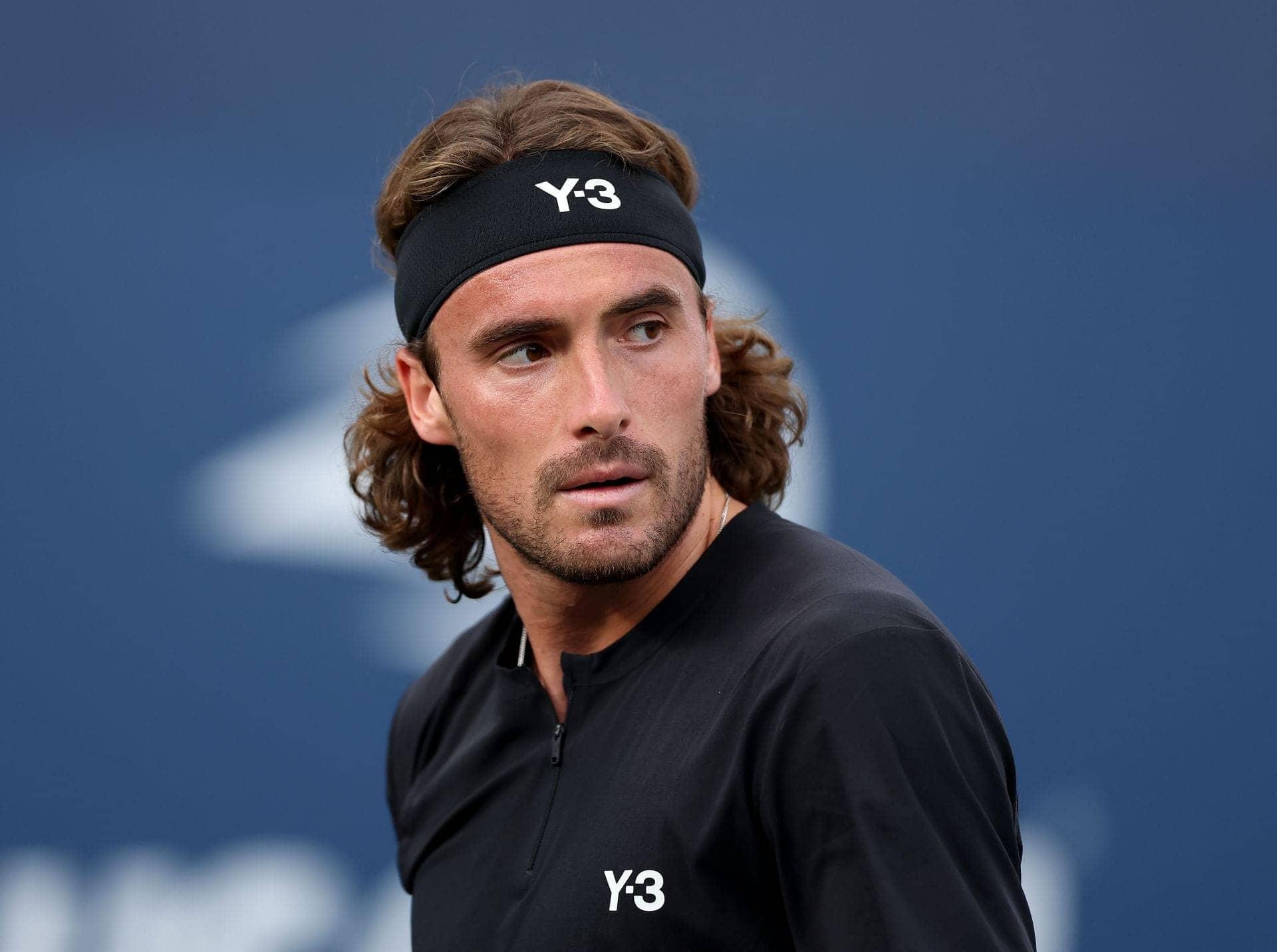 Tsitsipas: From Useless to Unstoppable in 2026 Kickoff