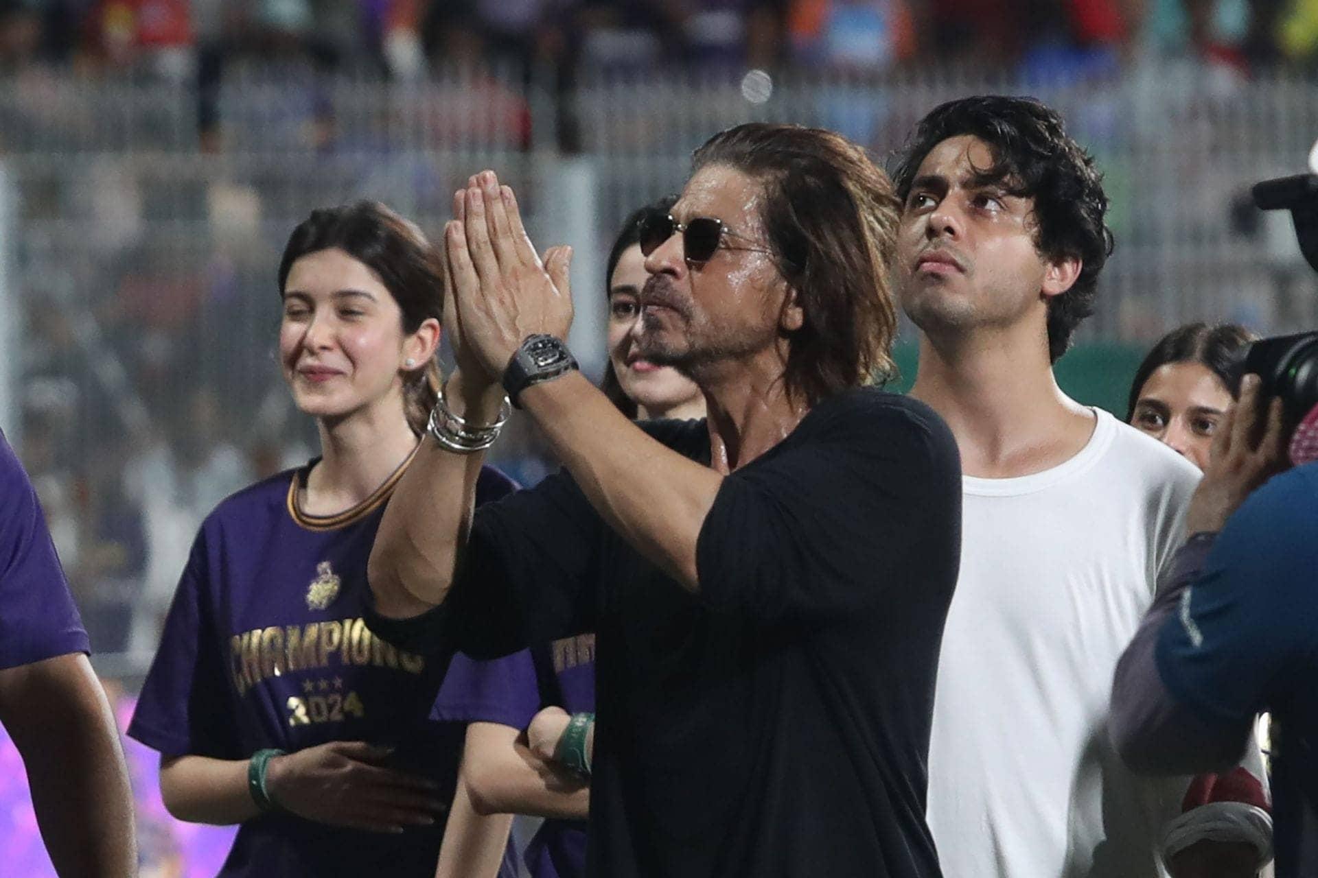 Atul Wassan Stands Up for SRK in Mustafizur’s IPL Saga