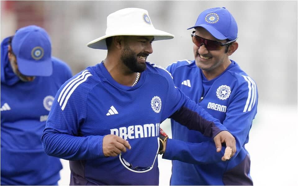 Aakash Chopra Calls Out Selectors Ahead of NZ ODIs Showdown