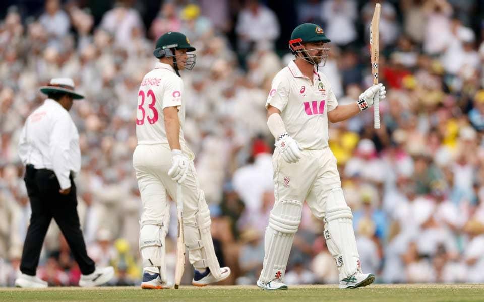 Ashes 2025-26: Australia Stuns England on Day 2 - Wow!
