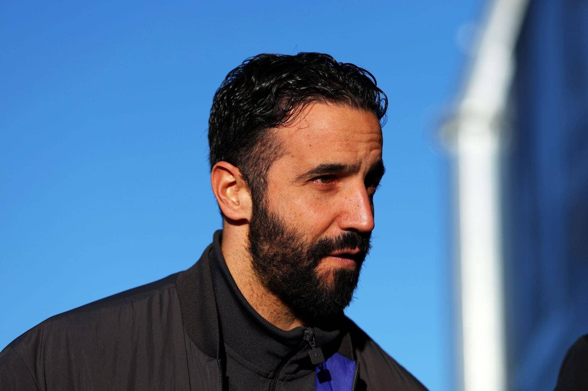 Manchester United Stays Strong with Zirkzee After Amorim Exit