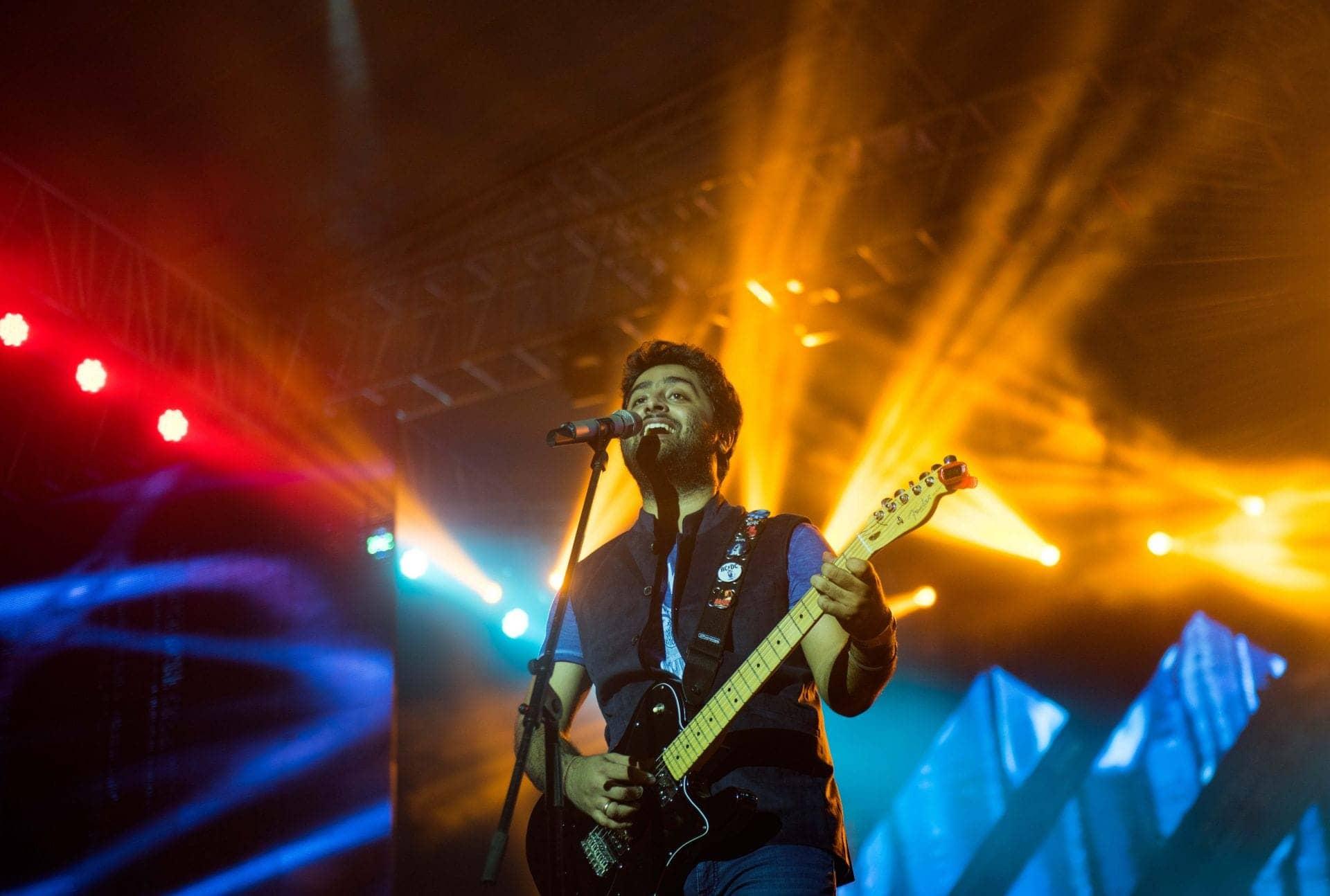 Arijit Singh's Unforgettable Tribute to MS Dhoni at IPL 2023