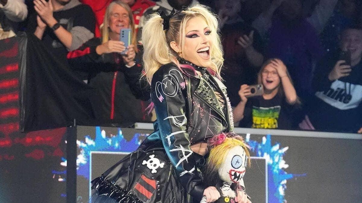 Alexa Bliss ka wardrobe mishap, WWE SmackDown mein hungama