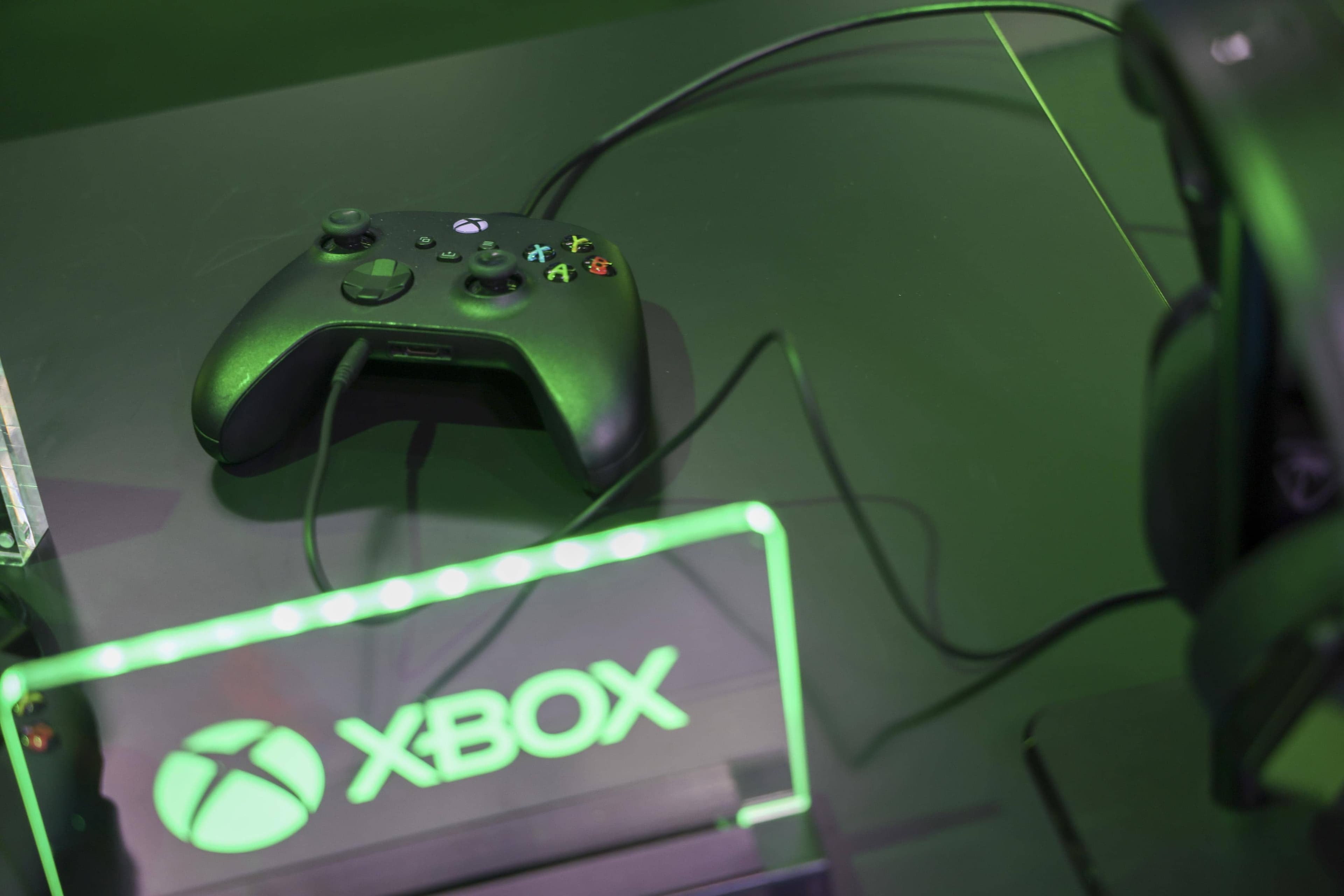 Microsoft's Next-Gen Xbox Drops in 2027, Hold Onto Your Controllers!