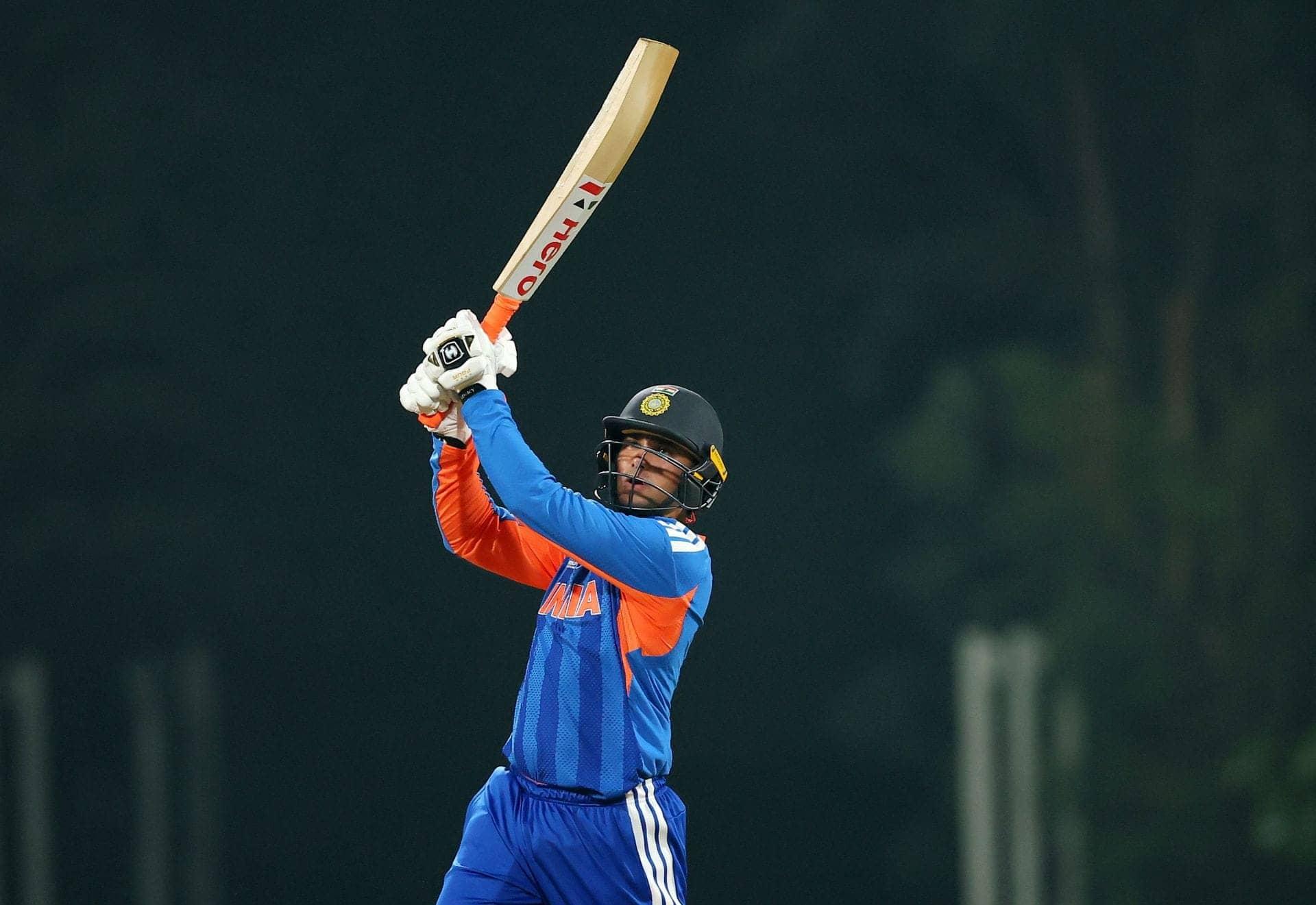 Abhishek Sharma takes a hilarious jab at Arshdeep's poetry