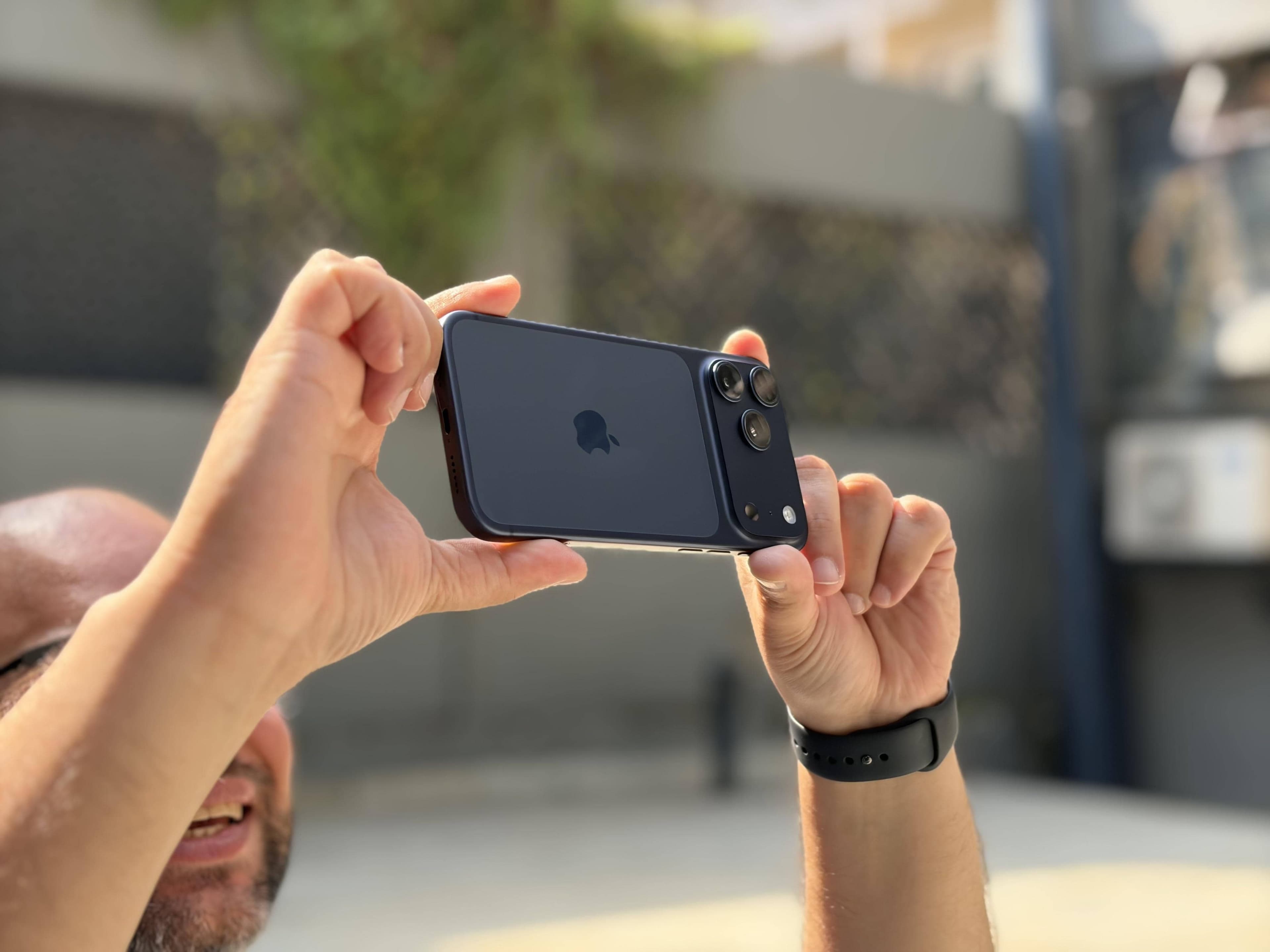 iPhone 18 Pro's Deep Red Drop: What’s the Vibe Check?