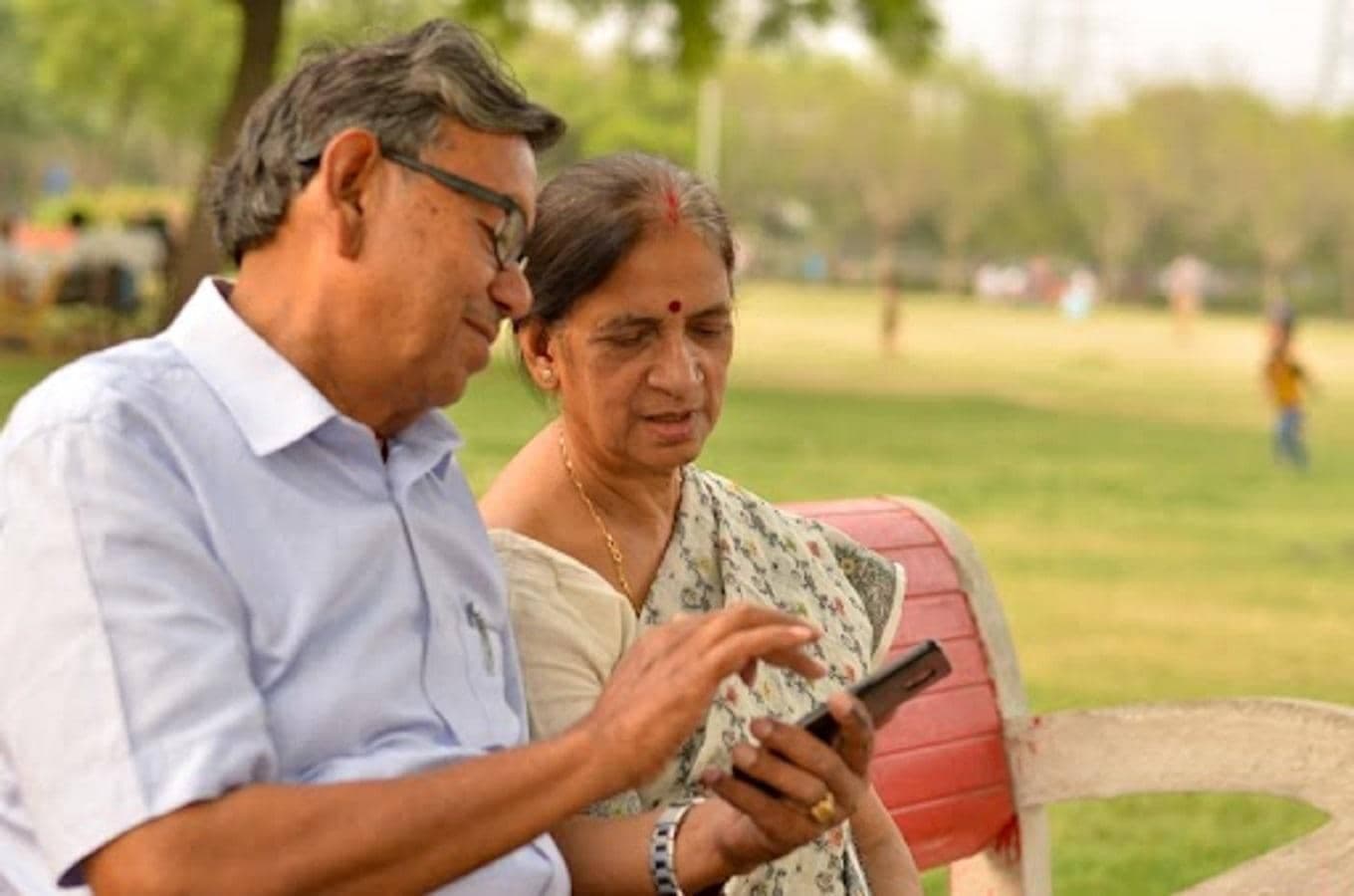 Seniors, Grab Up to 8.35% on FDs: Small Banks Winning Big