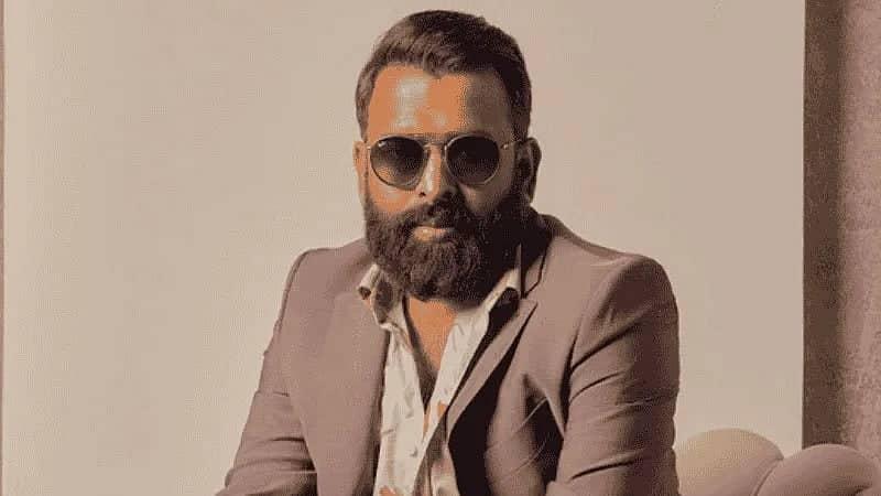 Santhosh Narayanan Makes Great Escape from Qatar Airport Shutdown