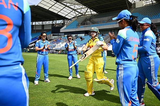 Alyssa Healy's Grand Send-Off: Guard of Honour from India