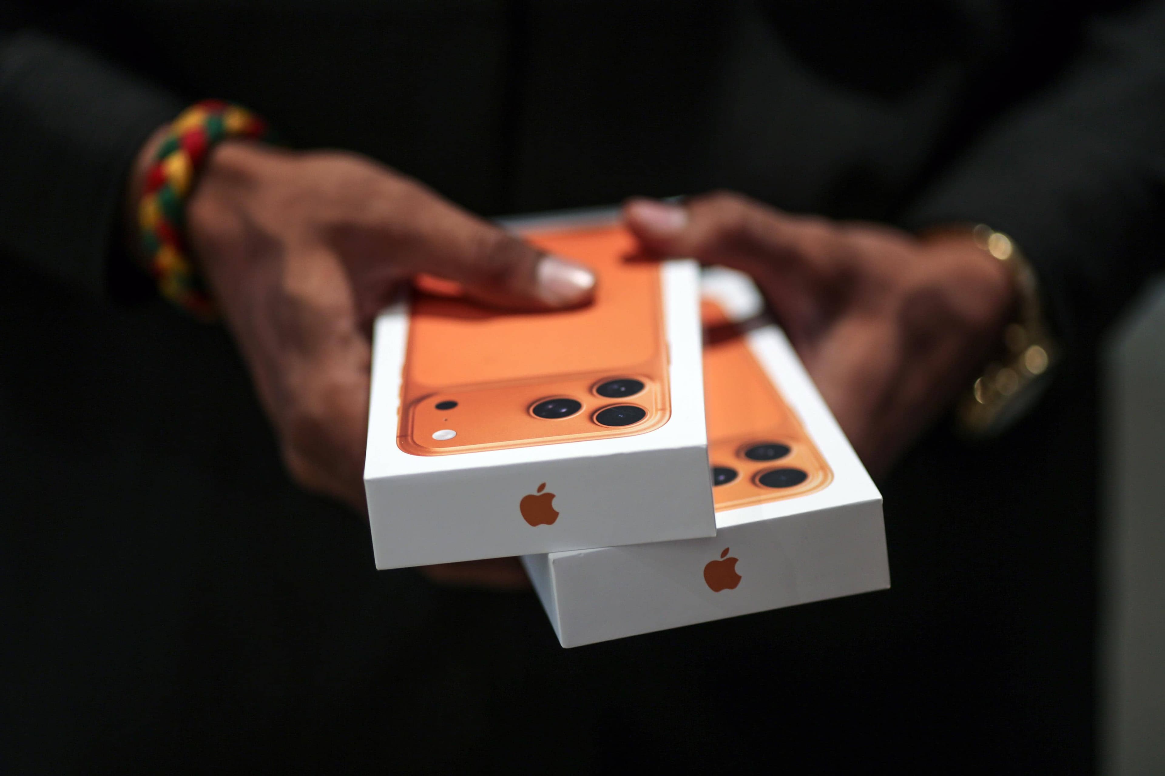 Apple ne India mein iPhones ka chakkar chala diya hai!