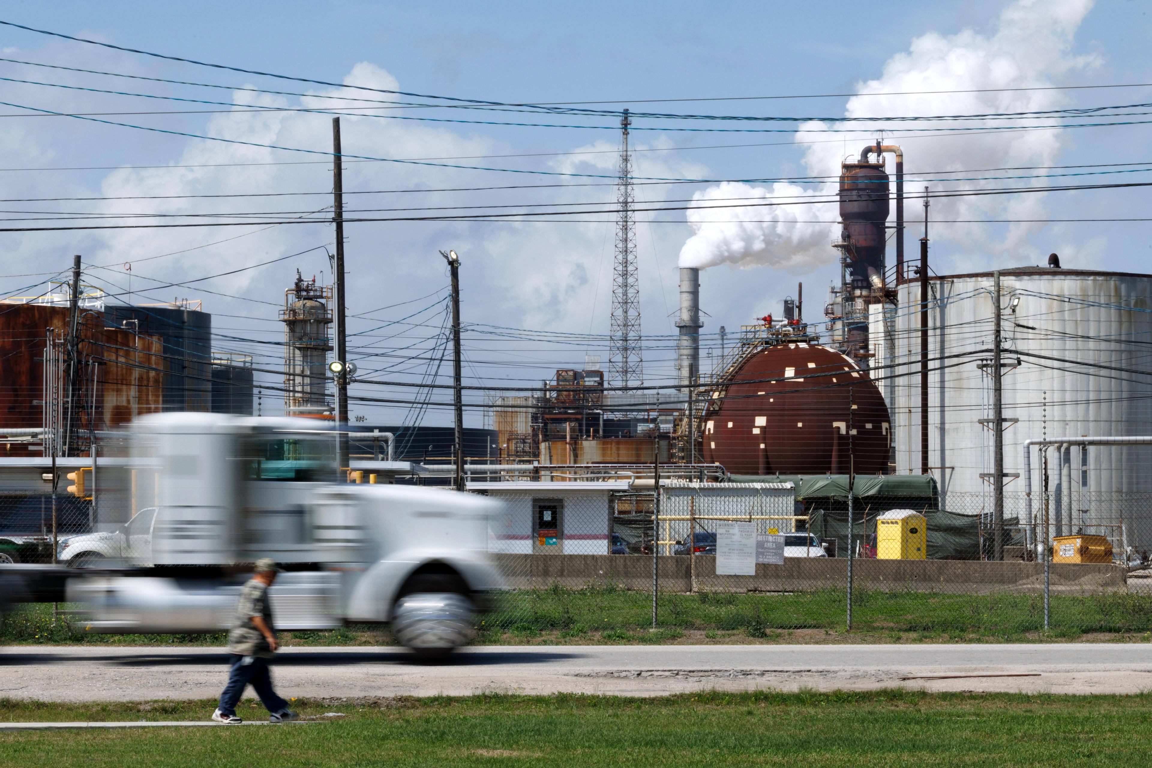 Oil Prices Could Send Indian Rupee Plummeting: Here’s the Deal