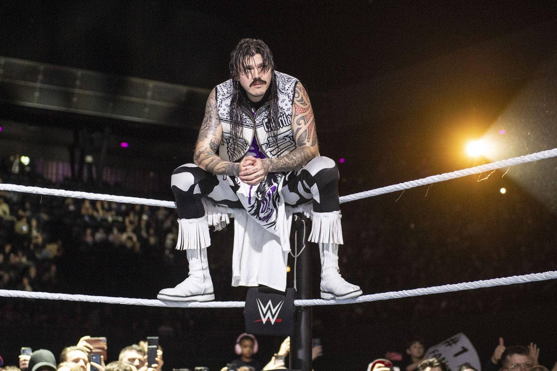 Will Rey Mysterio Steal Dominik's Championship Glory?