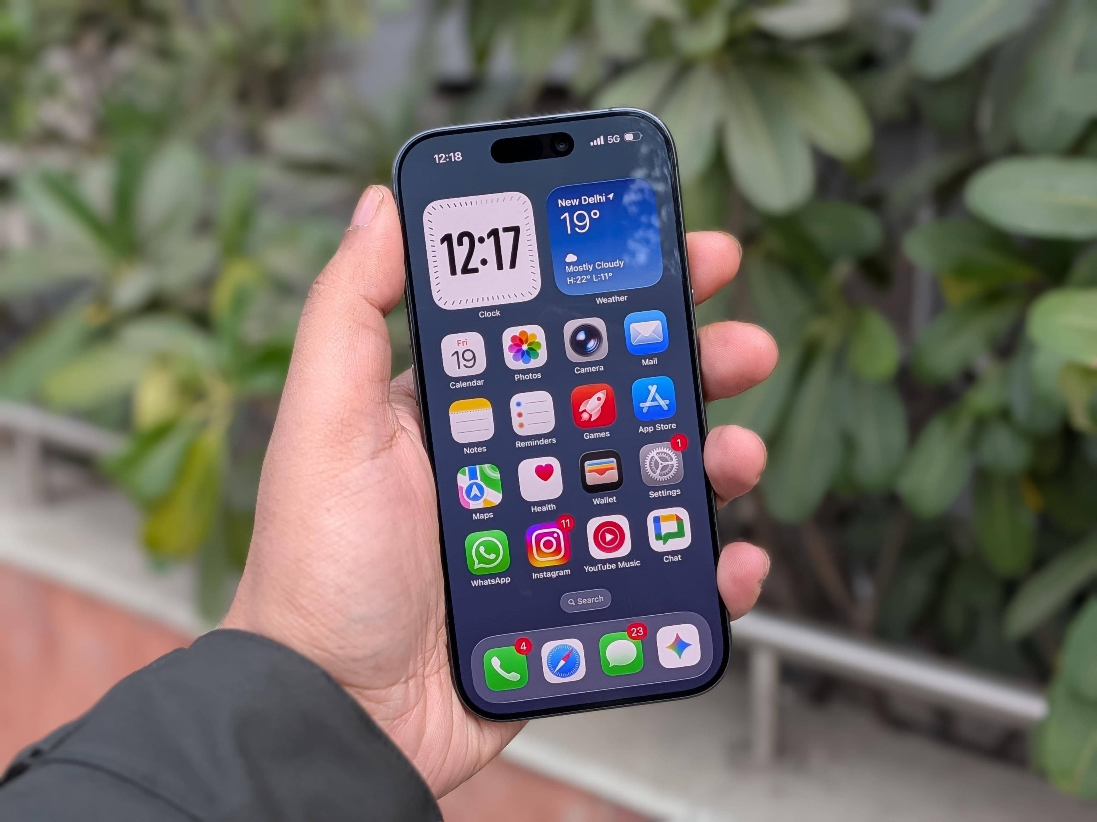 iOS 27: Apple ka Liquid Glass aur Daya ki Garba ka Milap