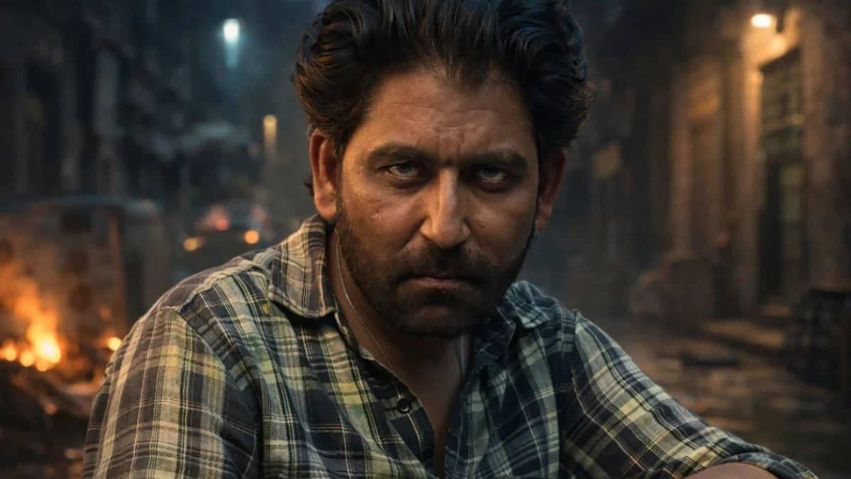 Vivek Sinha: Not Pakistani, Just a Dhurandhar Superstar!