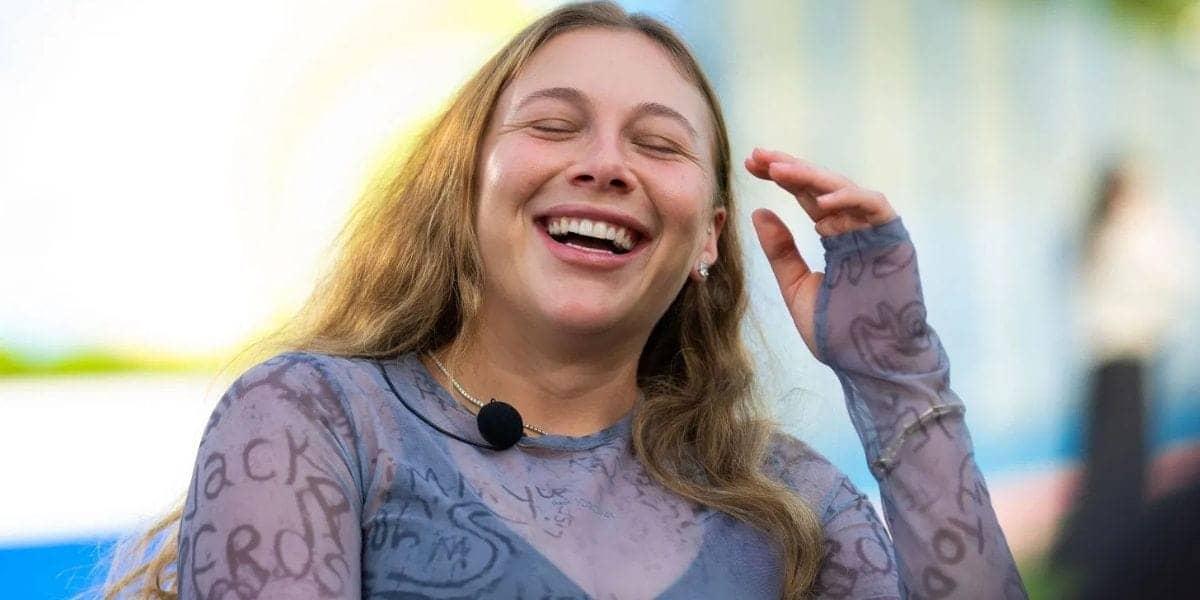 Amanda Anisimova: The Sun-Kissed Champion Ready to Shine