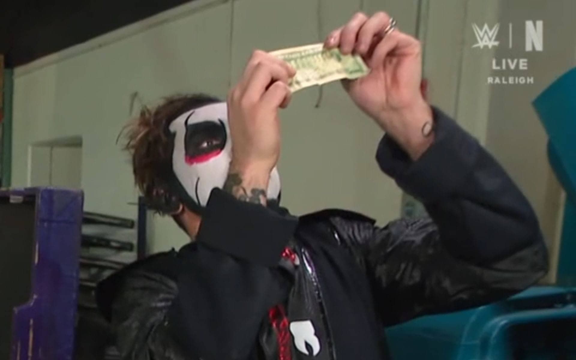 Danhausen's Enchanted Heist: 20 Galleons Disappear on SmackDown