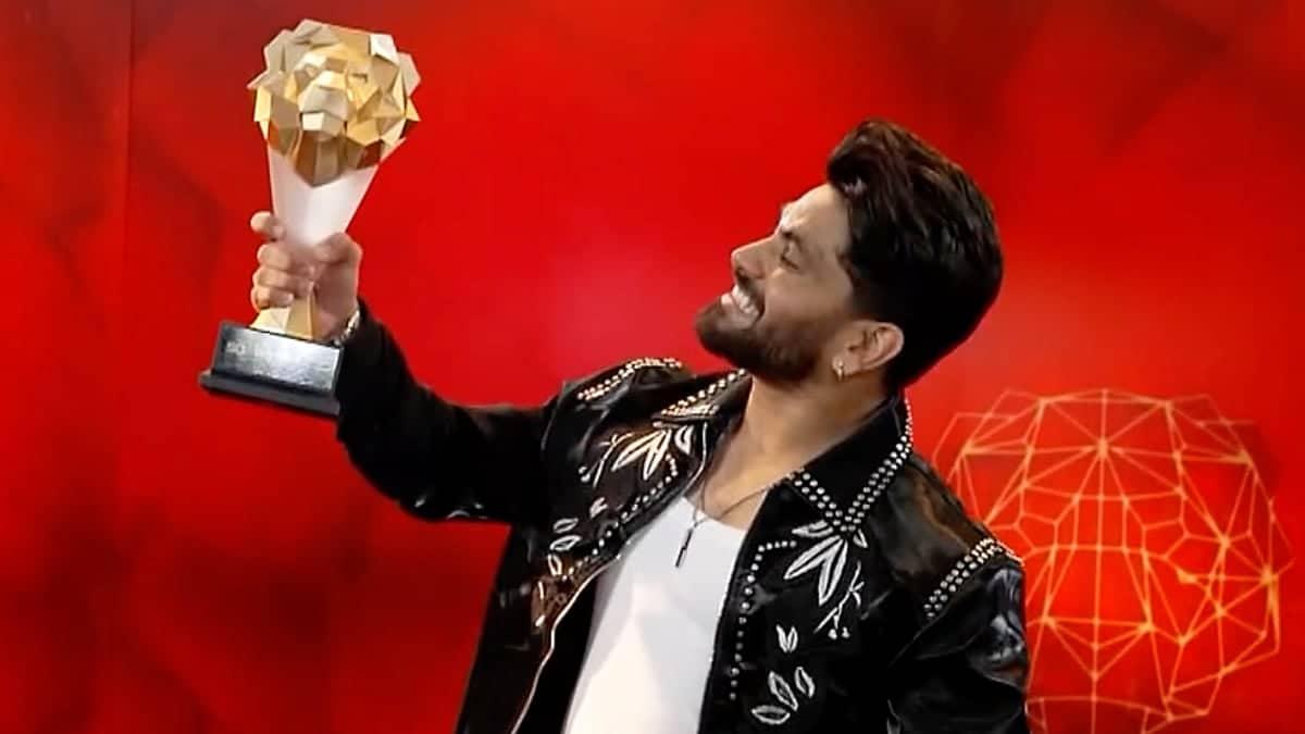 Shiv Thakare Claims Victory in The 50, Celebrates with Sitaram